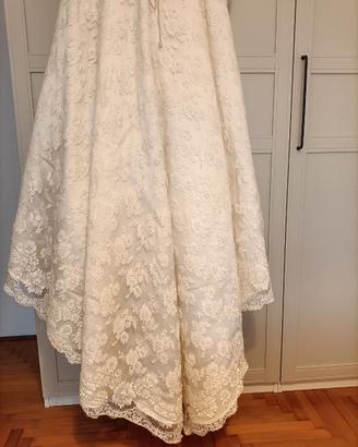 Abito da sposa in tulle e organza L