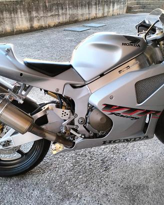 Honda VTR SP1 -  