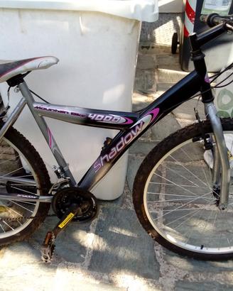 mountain bike Shadow 4000