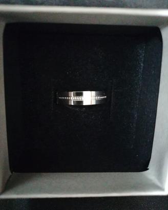 anello argento  nuovo mis 22 con confezione 