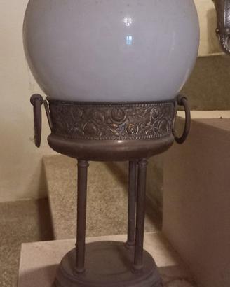 Lampada con ferro