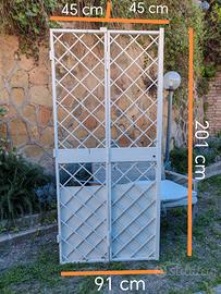 Porta in ferro due ante con serratura 