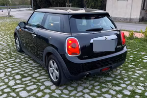 Mini Cooper D 1.5 diesel Euro6B