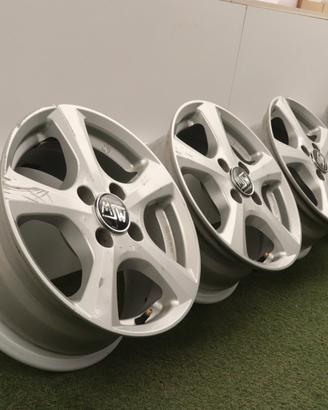 Cerchi in lega Suzuki Hyundai Kia Mazda Renault 14