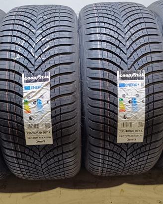 4 GOMME 235 40 20 GOODYEAR NUOVE 4STAG RIFC10