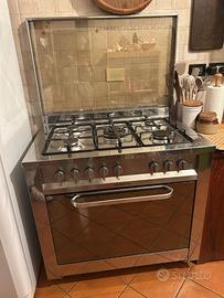 Fornelli a gas con forno
