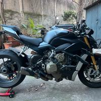 Ducati Streetfighter V4 S