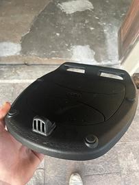 Piastra supporto bauletto Givi