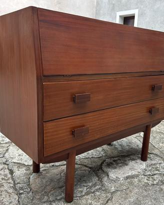 Comô per camera letto  con specchio