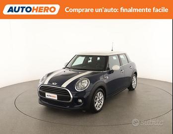 MINI Cooper D HE07848