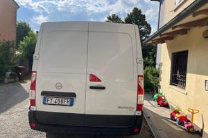 Furgone movano passo medio  cilindata 2300