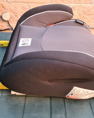 2 Rialzini per auto (uno ISOFIX e uno tradizionale