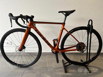 GIANT TCX