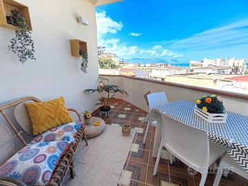 Apri la finestra e respira il profumo del mare