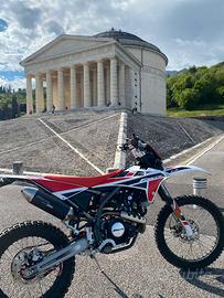 fantic xef 125