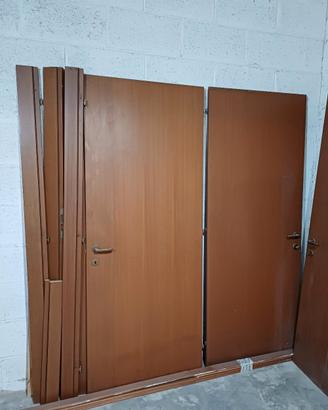 Porte da interno in legno tamburato