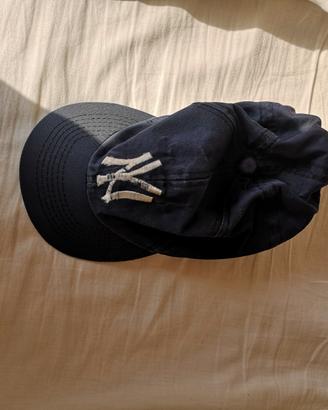 Cappello con visiera N. Y. Y. 