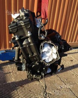 Ricambi yamaha r1 04/06 yzf 1000 r1 1000