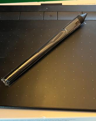 Lavagna Bluetooth con pennino Wacom Intuos