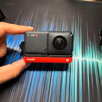 Insta360 ONE R Twin Edition + accessori