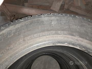 gomme 235/55/R17     99V
