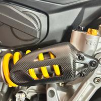 COVER IN CARBONIO PER AMMORTIZZATORE PANIGALE V2