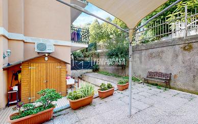 GRAZIOSO BILOCALE AL PIANO TERRA CON GIARDINO PRIV