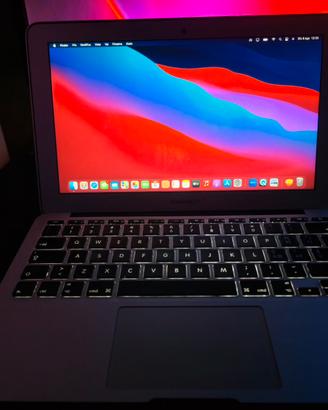 MacBook Air 11" (Early 2014)