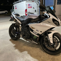 Yamaha R1 2010 Big Bang