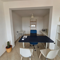 Ufficio indipendente in studio condiviso