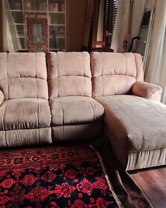 DIVANO CON CHAISE LONGUE
