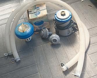 pompa e galleggiante piscina