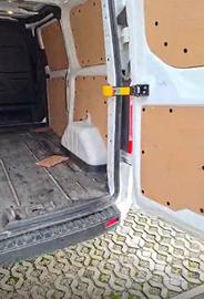 Rivestimento ford transit custom