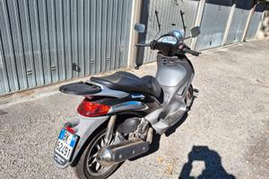 Piaggio Beverly 500 - 2004