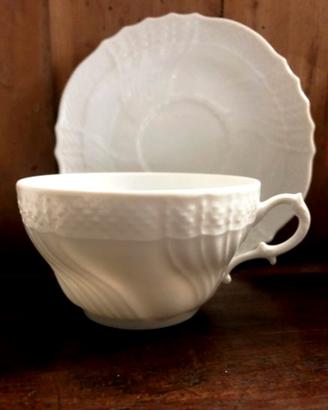 Servizio di 12 tazze da tè Richard Ginori.