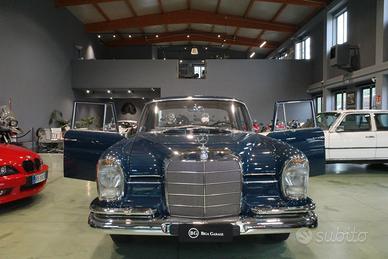 Mercedes-benz 220S
