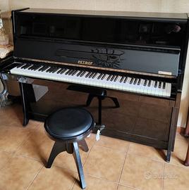 Pianoforte verticale Petrof P114 Klasik – Nero lac