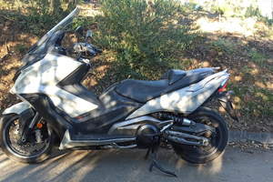 Kymko ak 550 del 2022