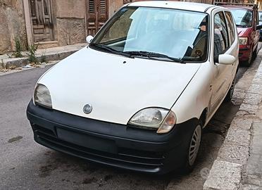 fiat 600 2004