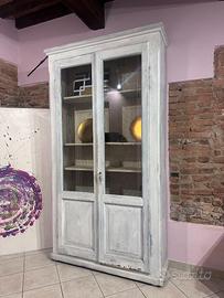Vetrina/Libreria in legno con ante in vetro