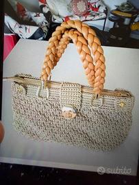Borsa artigianale fatta a mano elegante e unica