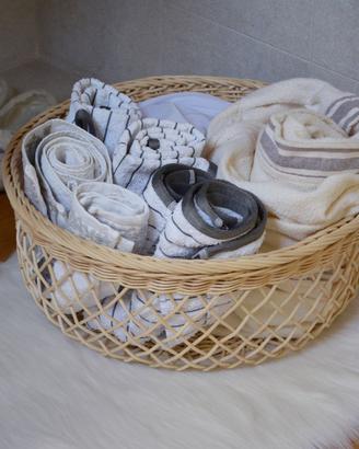 Cesto portaoggetti rattan intrecciato