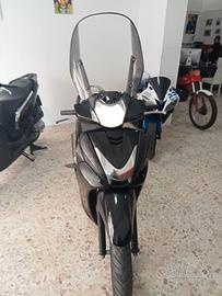 HONDA SH300