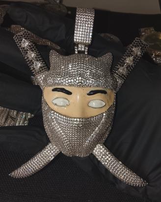 CIONDOLO BIG NINJA LUXURY CON SPADE ESTRAIBILI 