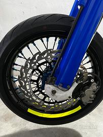 cerchi motard 17 gommati