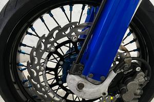 cerchi motard 17 gommati