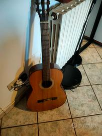 chitarra acustica Valencia come nuova