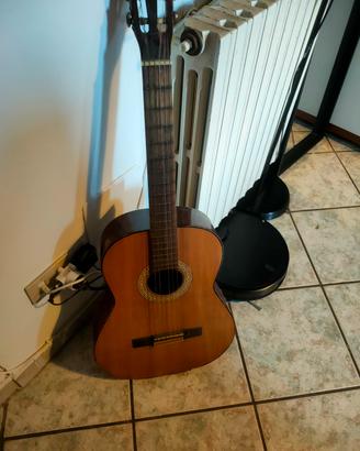 chitarra acustica Valencia come nuova