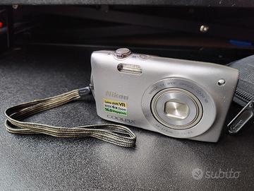 Nikon Coolpix S3300 ricambi