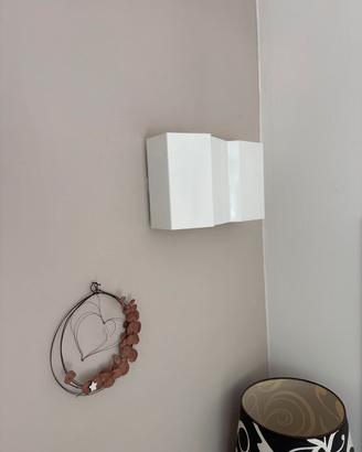 Applique a muro di design
